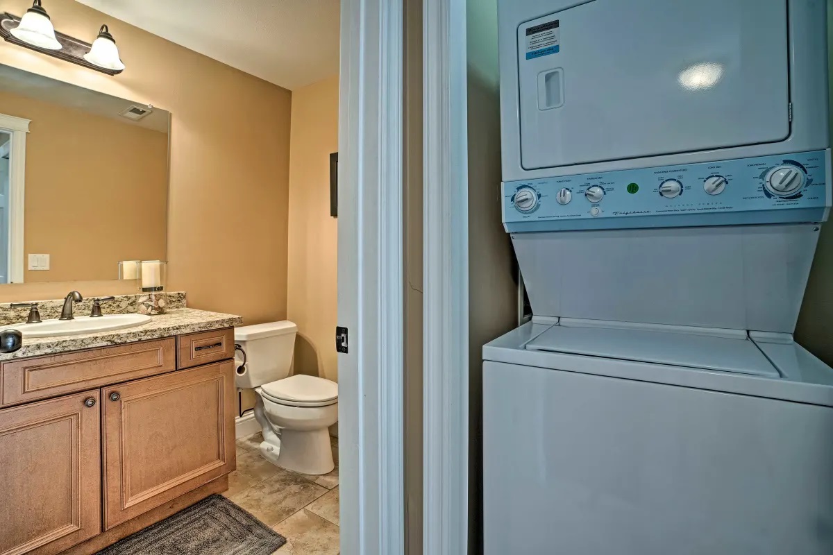 Lower bath and laundry