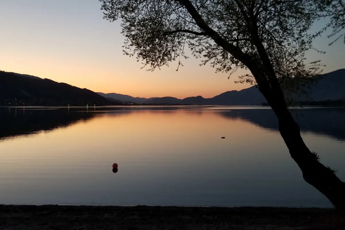 Sunset on the lake