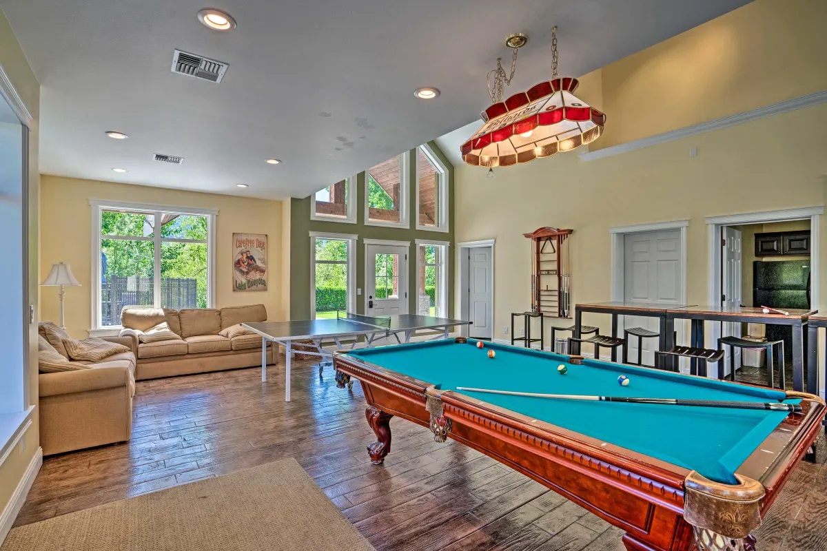 Clubhouse pool table